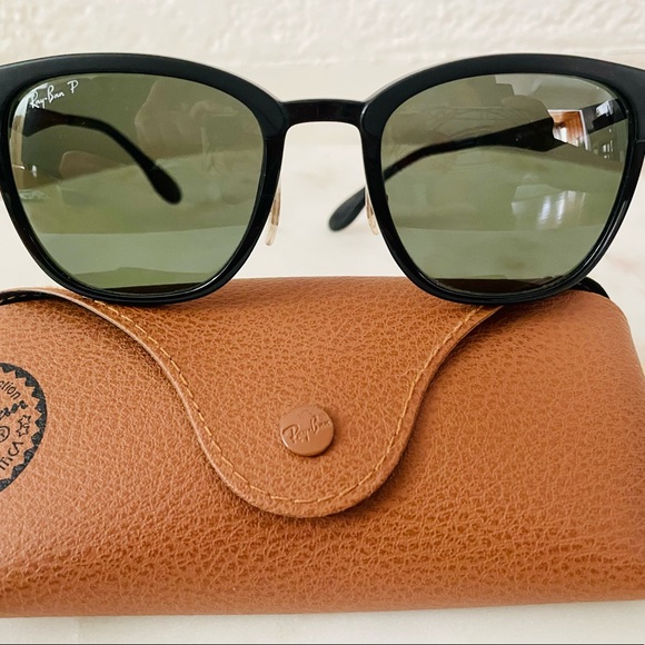 Ray Bans - Picture 3 of 5